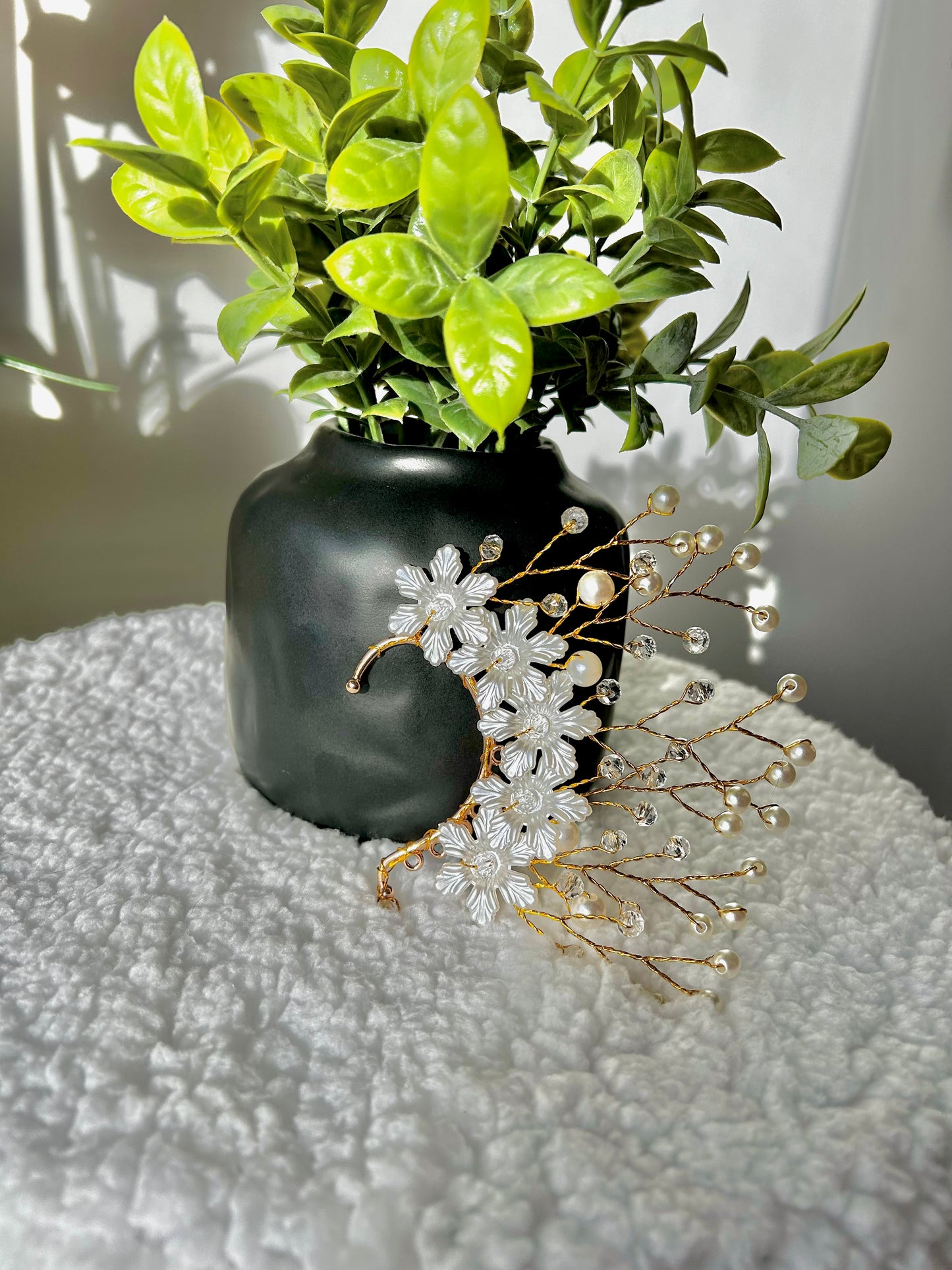 Jane Pearl Ear Cuff