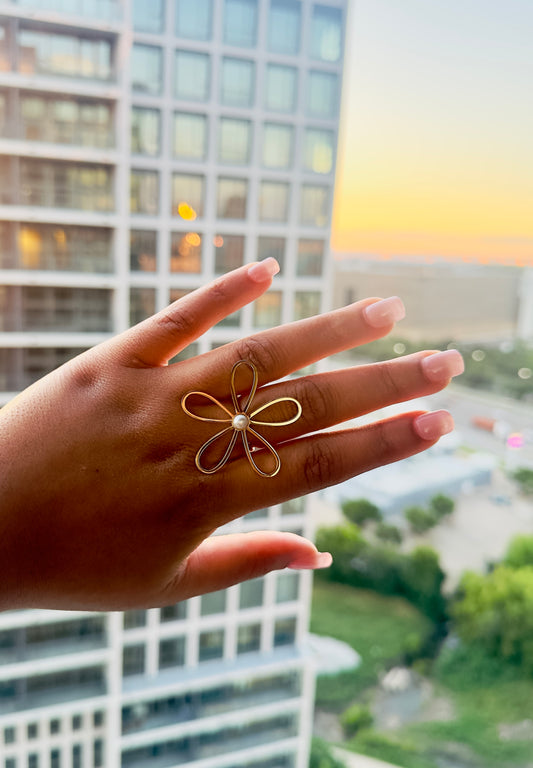 Elle Ring