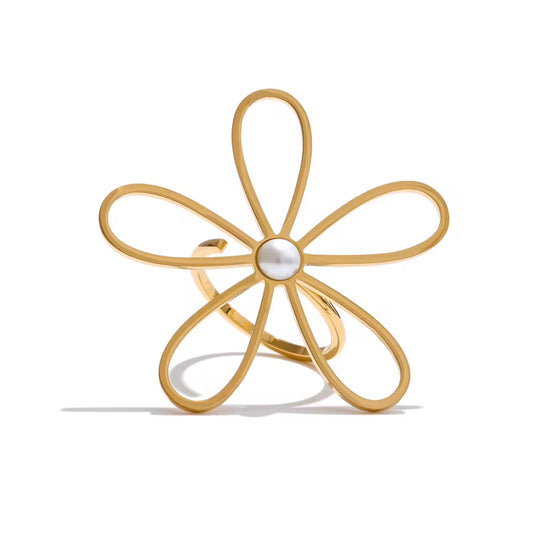 Elle Ring